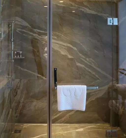 Hotelli Mercure Xiangyang Railway Station