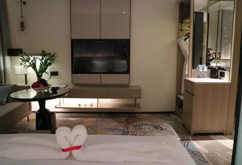 Hotelli Mercure Xiangyang Railway Station