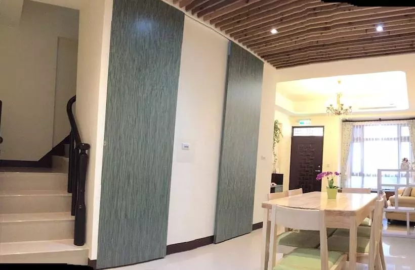 پانسیون Delight B&b