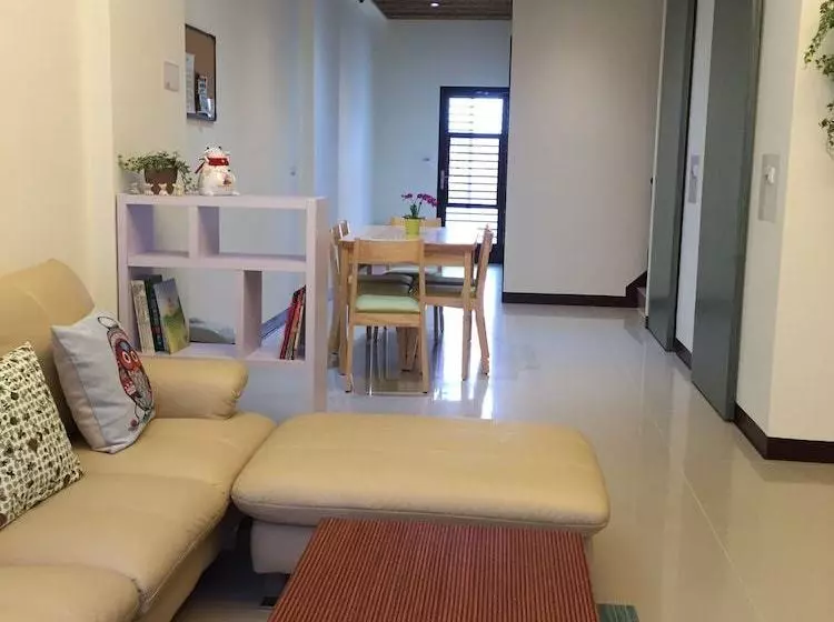 پانسیون Delight B&b
