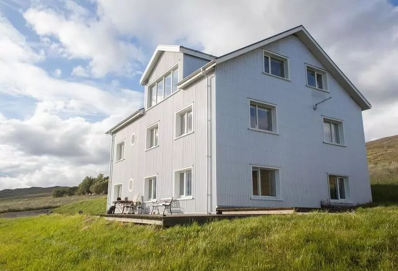 پانسیون Guesthouse Svinavatn