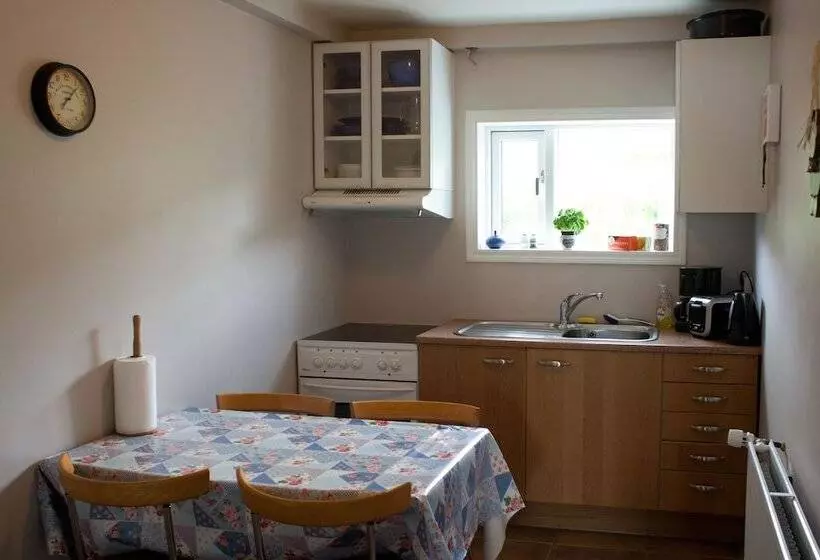 پانسیون Guesthouse Svinavatn