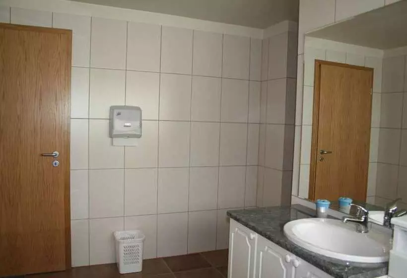 پانسیون Guesthouse Svinavatn