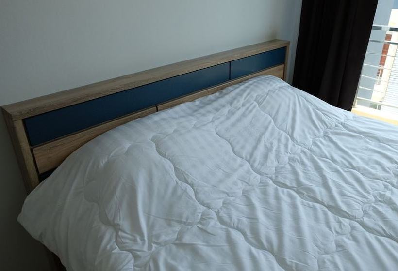 بنسيون Joan House