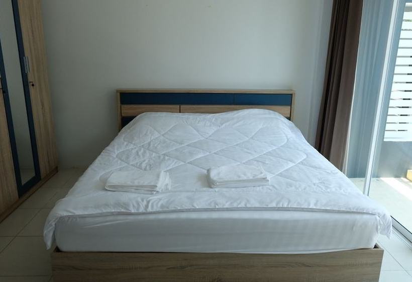 بنسيون Joan House