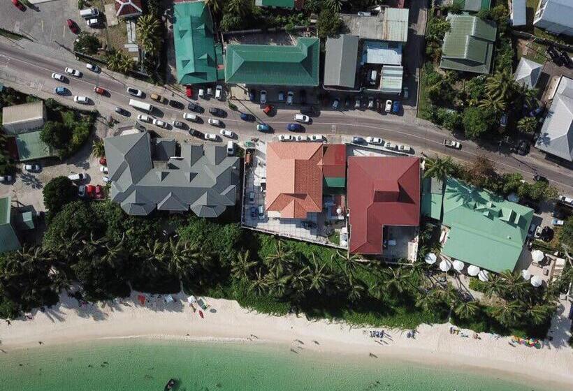 Shanaz Beachside Retreat