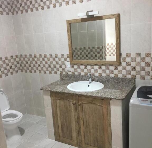 Shanaz Beachside Retreat