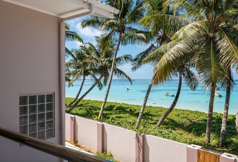 Shanaz Beachside Retreat