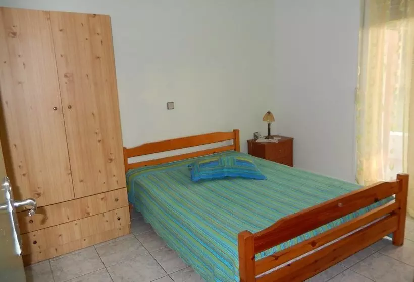 Agrambeli Plaka