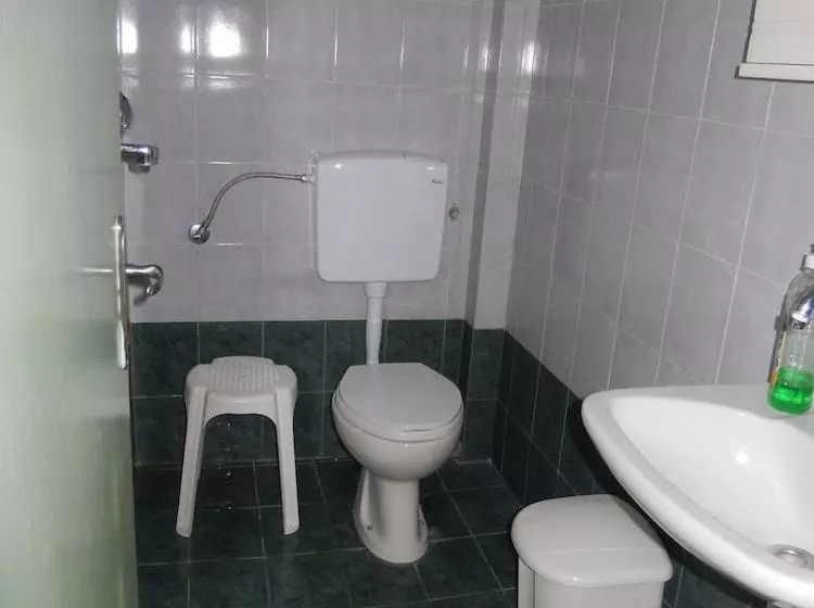 Agrambeli Plaka