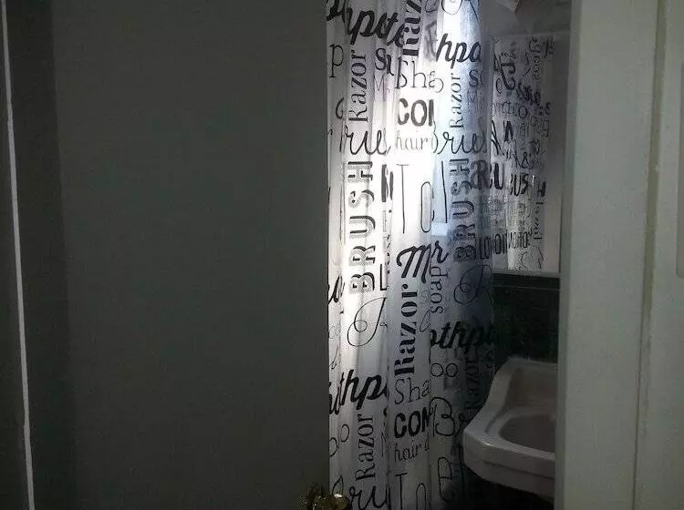 Hostal Casa Oriente Viña