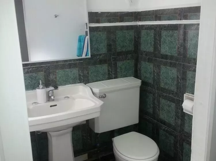 Hostal Casa Oriente Viña