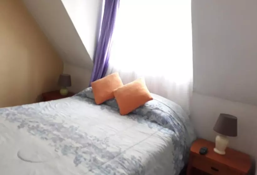 Hostal Casa Oriente Viña