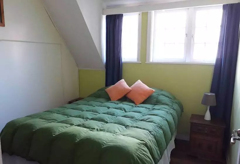 Hostal Casa Oriente Viña
