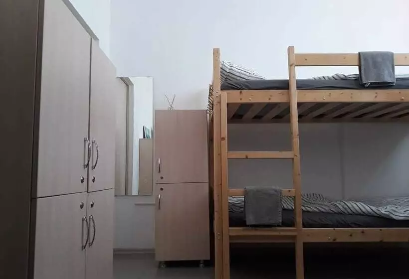 Hostel Nochi V Sochi