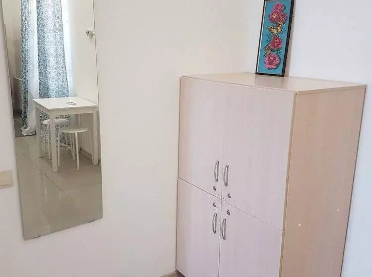 Hostel Nochi V Sochi