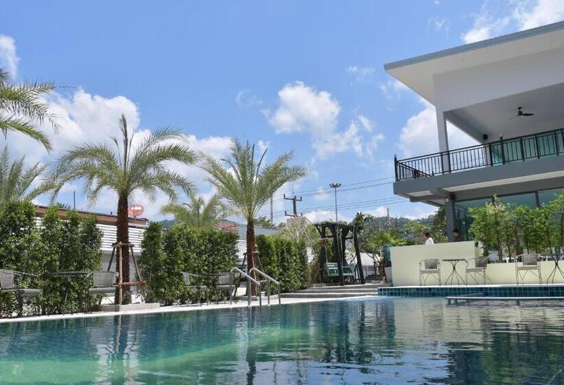 هتل Baan Yamoo Ranong