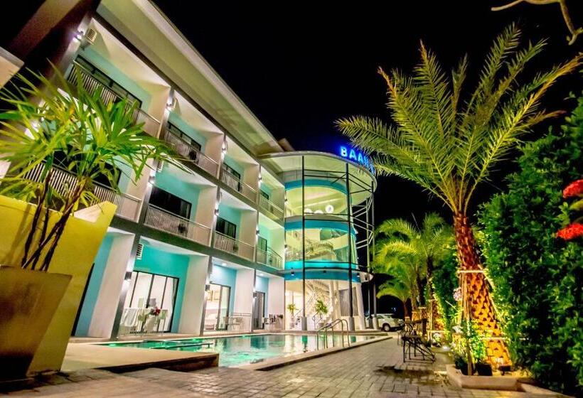 هتل Baan Yamoo Ranong