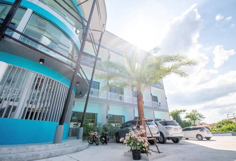 هتل Baan Yamoo Ranong