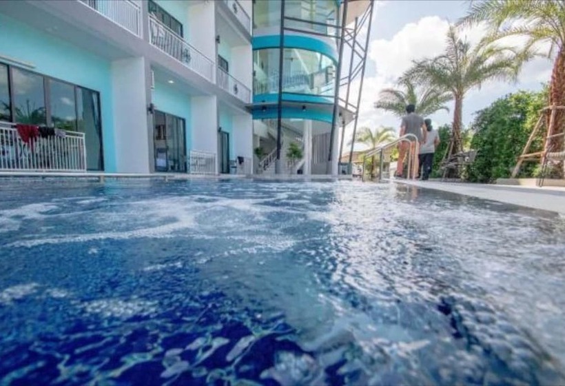 هتل Baan Yamoo Ranong