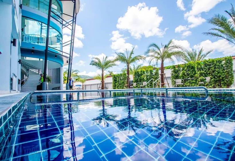 هتل Baan Yamoo Ranong