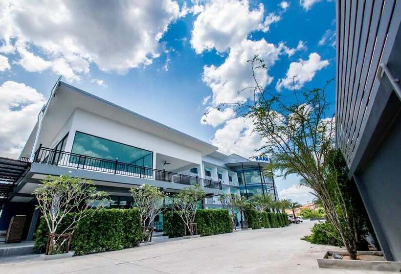 هتل Baan Yamoo Ranong