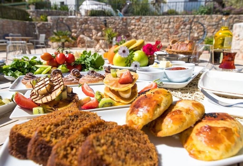 هتل Kaya Guest House