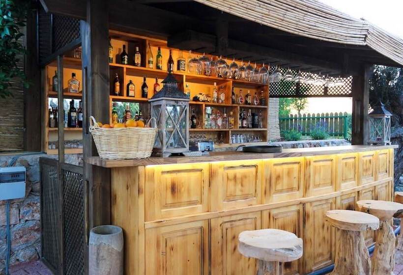 هتل Kaya Guest House