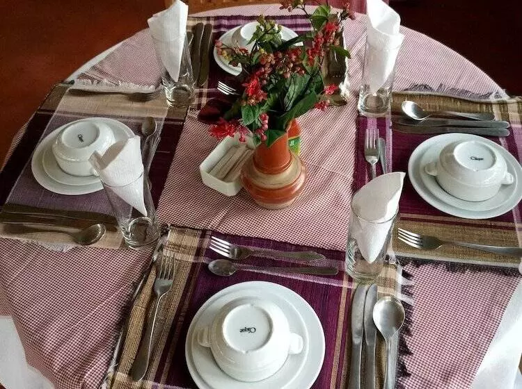 هتل Kilimanjaro Eco Lodge