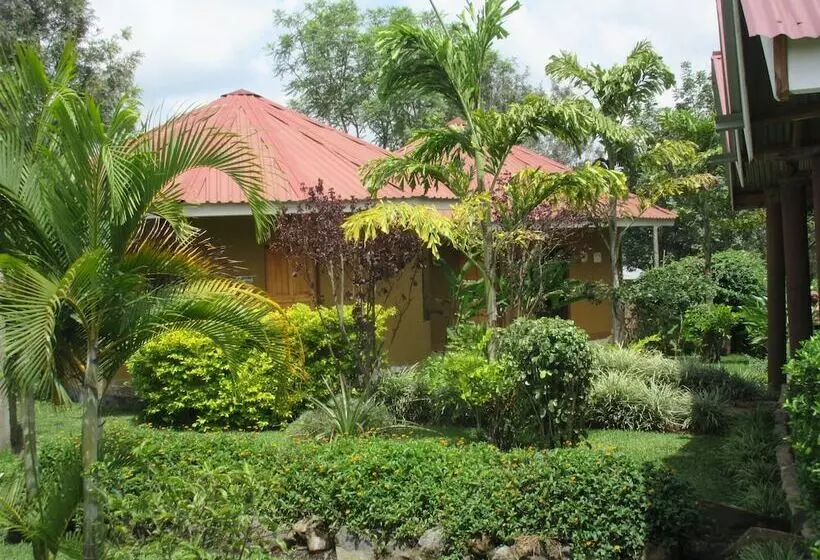 هتل Kilimanjaro Eco Lodge
