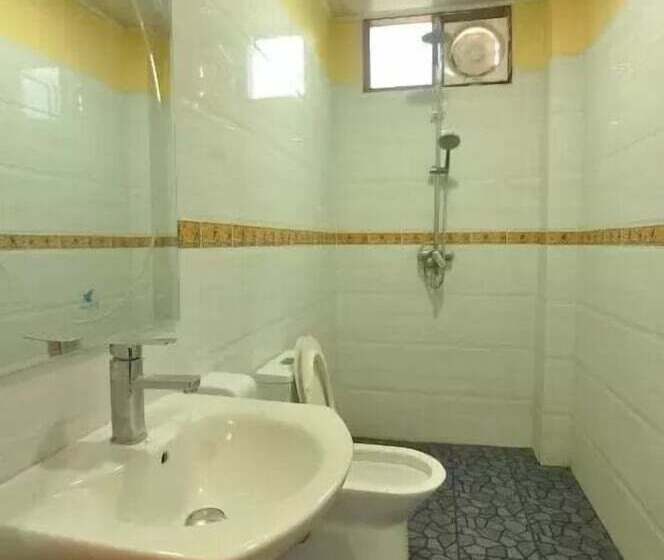 هتل Shwe Na Di Guest House