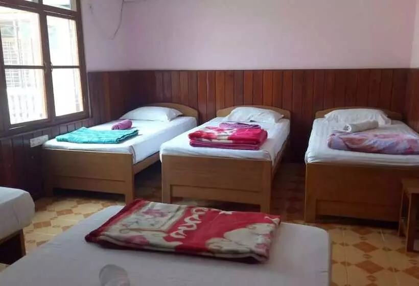 هتل Shwe Na Di Guest House