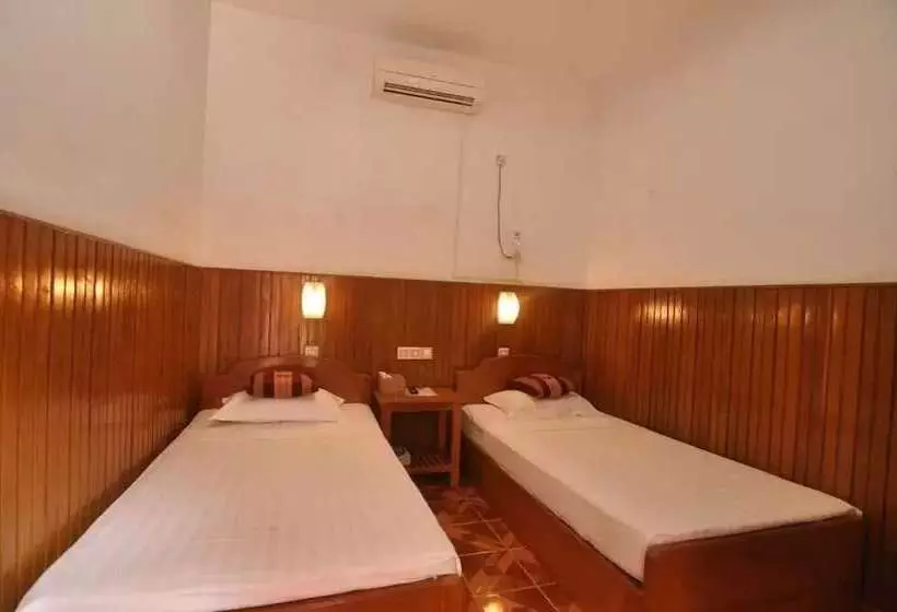 هتل Shwe Na Di Guest House