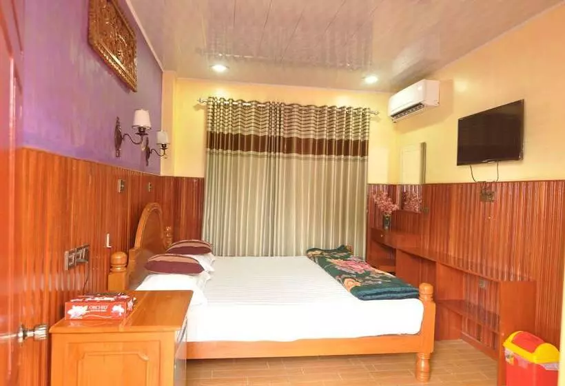 هتل Shwe Na Di Guest House