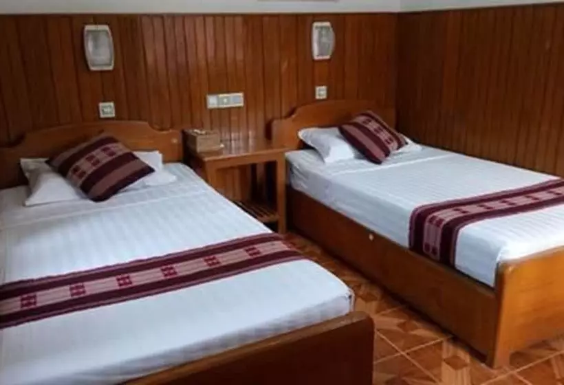 هتل Shwe Na Di Guest House