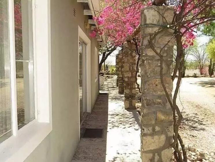 هتل Tarentaal Guest Farm