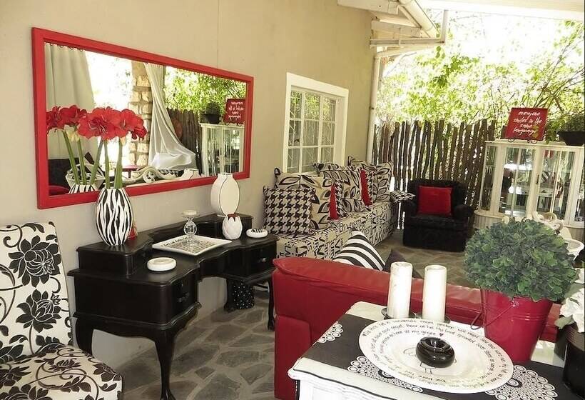 ホテル Tarentaal Guest Farm