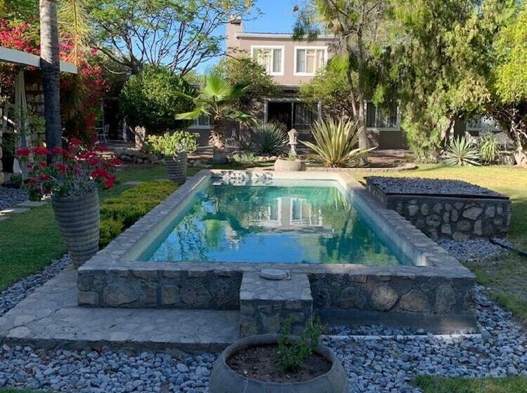 ホテル Tarentaal Guest Farm