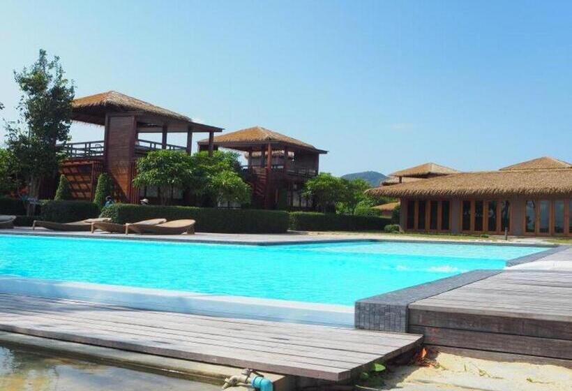 هتل The Blue Sky Resort@ Koh Payam