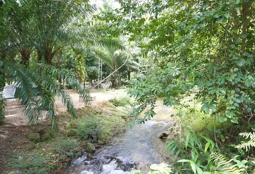 هتل Tonphet Greenery Garden