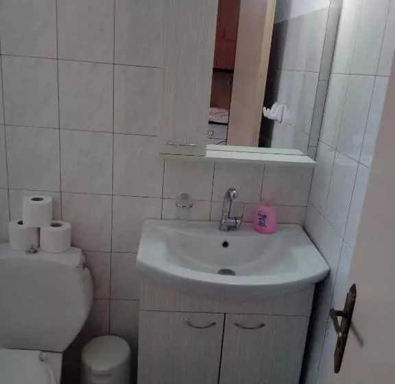 Molivos View Studios