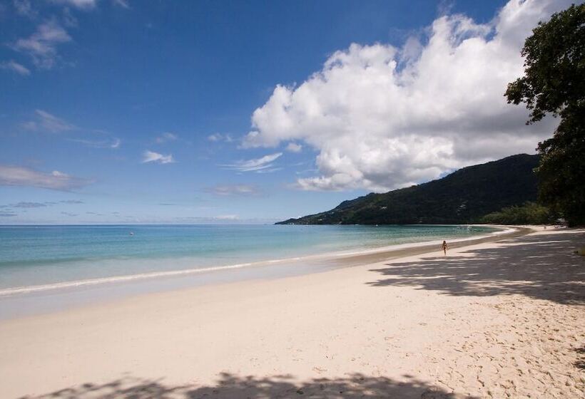 پانسیون Forest Lodge