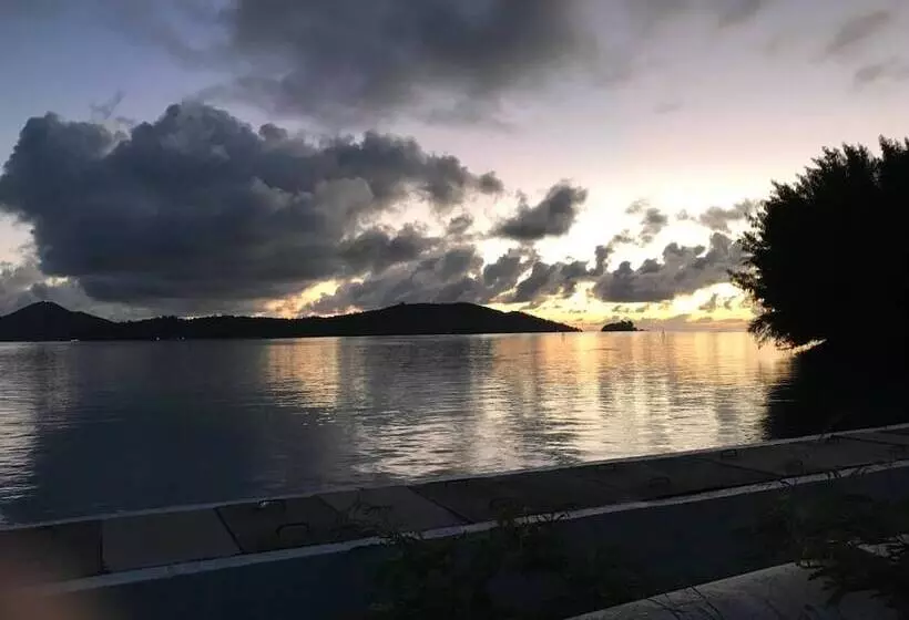 پانسیون Forest Lodge