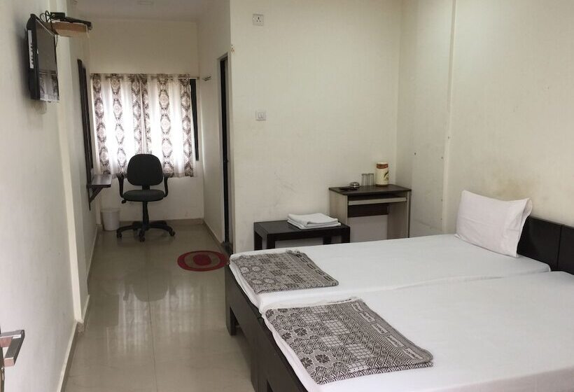 פנסיון Vrp Guest House