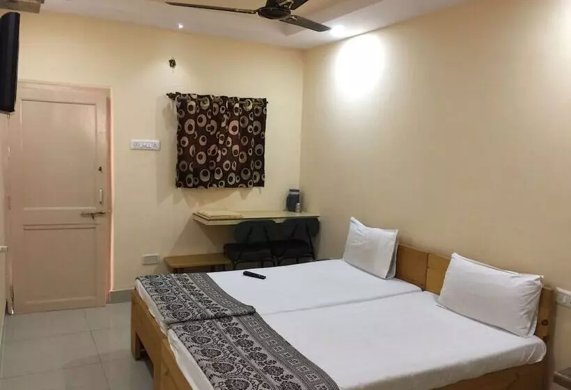 ペンション Vrp Guest House