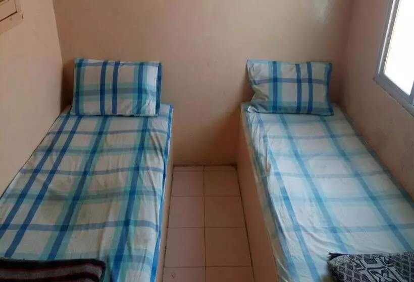 ペンション Vrp Guest House