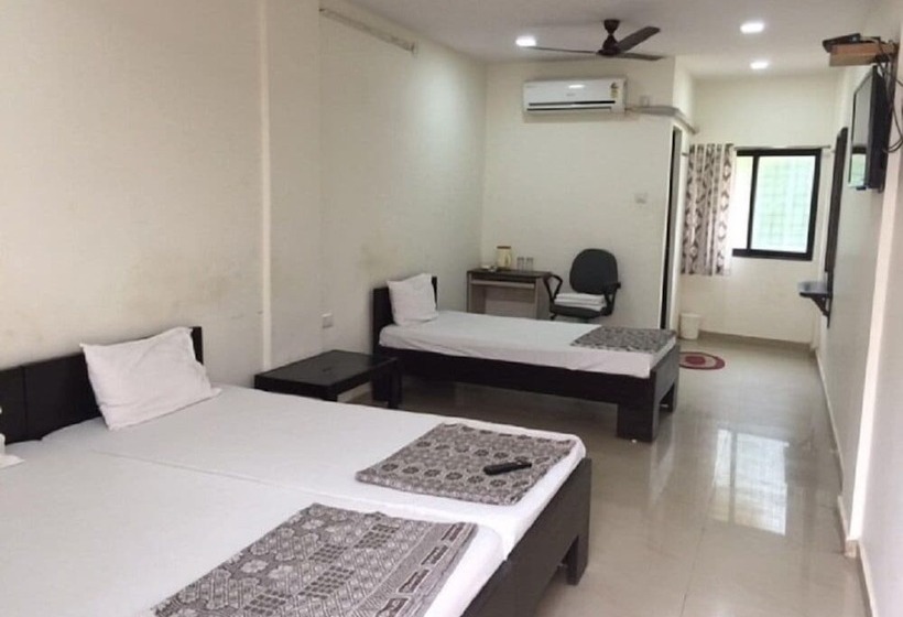 פנסיון Vrp Guest House