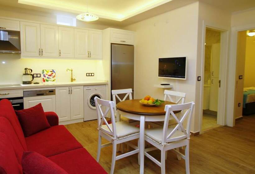 Cesme Kale Tas Apart