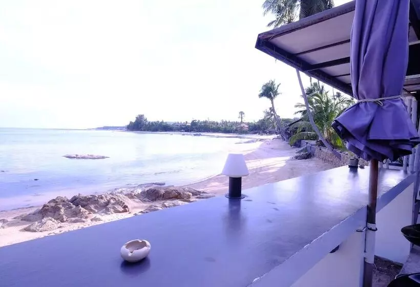 Chill Inn Lamai Hostel & Beach Cafe