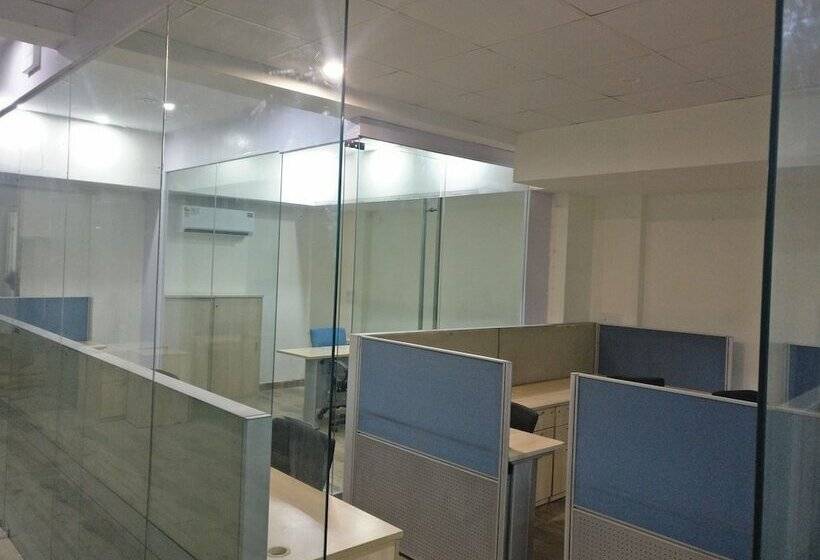 Corooms Sanvi Hotels Unitech Cyber Park